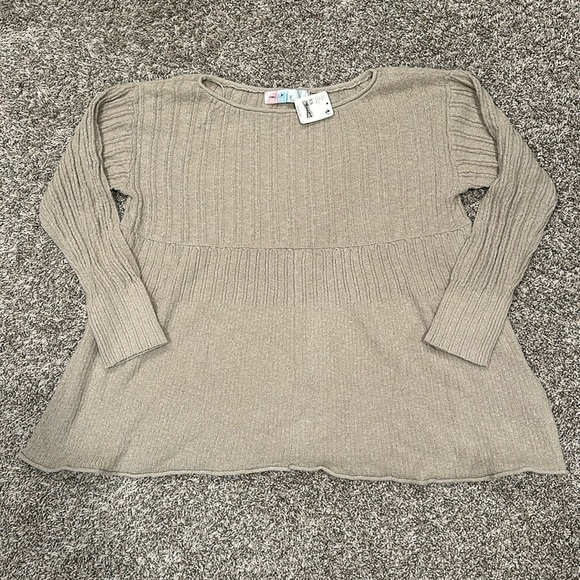 24. Free People Delancey Babydoll Peplum Sweater in Beige - Picture 3 of 12